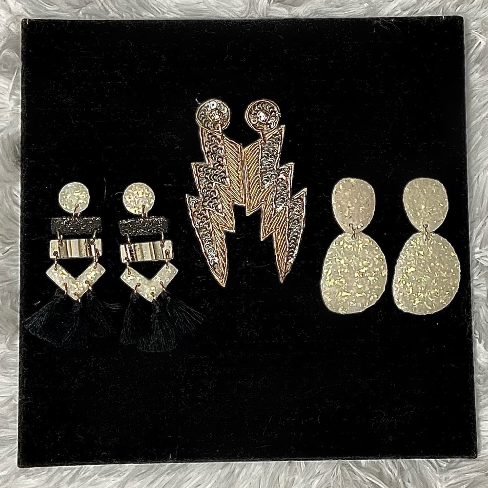 ✨Black Friday Earrings SALE!!✨